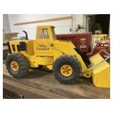 Vintage Tonka Loader