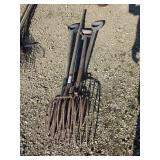 5 pitch forks