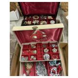 2 Flats Vintage Jewelry - some AS-IS