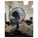 2 fans