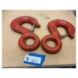 2 Iron Hooks