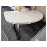 Rolling desk