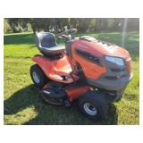 Husqvarna YTH 21546 Lawn Mower