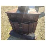 Cast iron fireplace missing leg