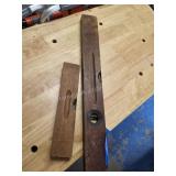 2 wooden levels