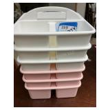 6 Plastic Organizer Totes