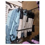 6 Assorted leggings