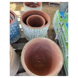 5 pots