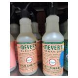 4 bottles Meyers cleaner
