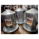 2 galvanized 3 gallon founts