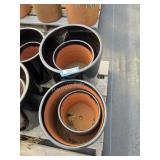 4 pots