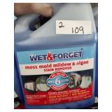 2 jugs Wet and Forget stain remover 1 gal