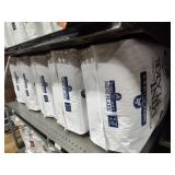5 bags mini flake bedding