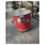 4 18" metal baskets