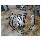 3 metal globe stands
