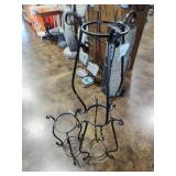3 metal globe stands