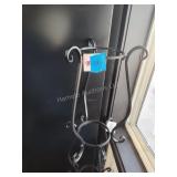 3 metal globe holders
