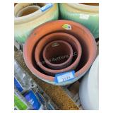 3 pots