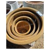 4 pots
