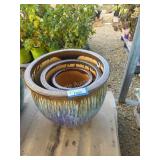 3 pots