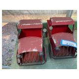 2 Decorative Auto Metal Planters
