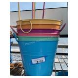 6 Metal Garden Decor Planters