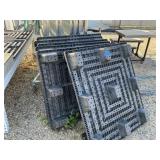 8 plastic pallets