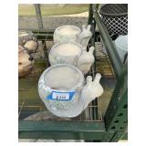 3 plaster planters