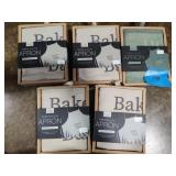 5 aprons