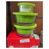 Pyrex & Food Containers