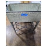 Planter box