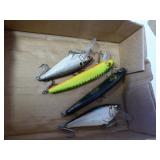 4 lures