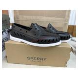 Sperry size 9