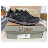 Skechers size 10