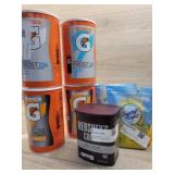 4 Gatorade powder mixes, 2 crystal light lemonade