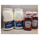 2 containers of mayo 1 pack of ketchup