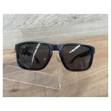 Oakley sunglasses (scratched)