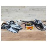 1 scuba diving set 1 pair of snowboarding goggles
