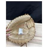 34 inch catchers mitt