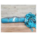 1 Hewolf tent 1 Homiee hiking pack