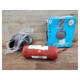 2 headphones 1 JBL bluetooth speaker