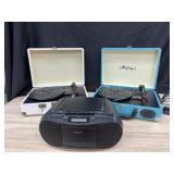 Set of 2 record players and cassette player-