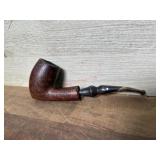 Smooth bowl pipe with vulcanite stem