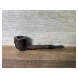 Unmarked carved pipe with short stem