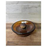 Amber tobacco bowl on wood base