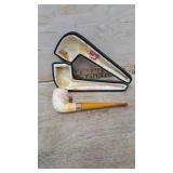 Meerschaun caarved pipe with case and acrylic