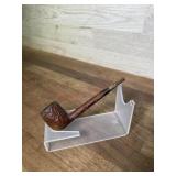 Carved bowl pipe with short stem
