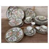Approx. 34 pieces of Oriental pattern diushes
