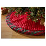 60-Inch Quilted Christmas Tree Skirt