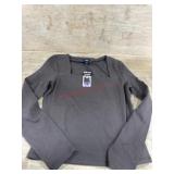 Womenï¿½s Square Neck Long Sleeve Top